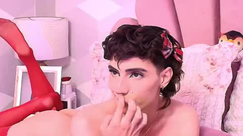 Kylie jl online show from November 14, 2025, 10:29 pm