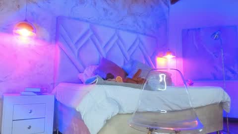 Snapshot of kylle_2050 chatting on April 4, 2026, 11:18 am Kyle online show from April 4, 2026, 11:18 am