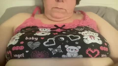 KYLO online show from December 25, 2024, 1:20 am