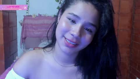 Snapshot of kyomi_beth chatting on December 28, 2024, 5:02 am kyomi online show from December 28, 2024, 5:02 am