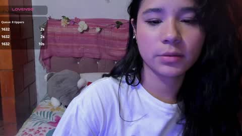 Snapshot of kyomi_beth chatting on January 13, 2025, 5:44 pm kyomi online show from January 13, 2025, 5:44 pm