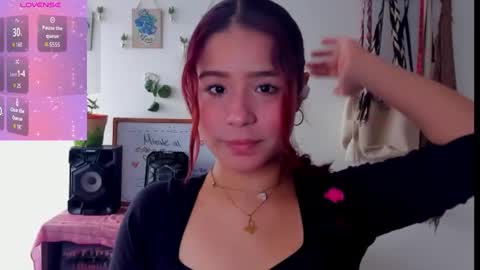 kyomi online show from November 21, 2025, 12:48 pm