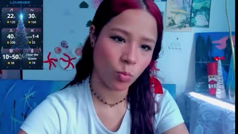 kyomi online show from December 17, 2025, 6:36 pm