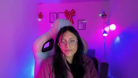 Snapshot of kyomi_chang chatting on December 17, 2024, 12:11 pm Kyomi online show from December 17, 2024, 12:11 pm