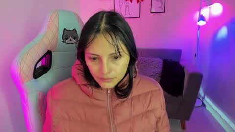 Snapshot of kyomi_chang chatting on December 20, 2024, 12:16 pm Kyomi online show from December 20, 2024, 12:16 pm