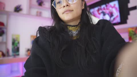 Snapshot of kyomi_chang chatting on January 13, 2025, 2:11 pm Kyomi online show from January 13, 2025, 2:11 pm