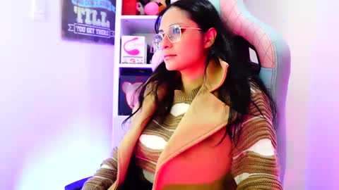Snapshot of kyomi_chang chatting on January 28, 2025, 1:05 pm Kyomi online show from January 28, 2025, 1:05 pm