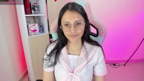 Snapshot of kyomi_chang chatting on February 4, 2025, 12:22 pm Kyomi online show from February 4, 2025, 12:22 pm