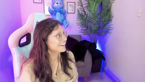 Snapshot of kyomi_chang chatting on March 3, 2025, 12:37 pm Kyomi online show from March 3, 2025, 12:37 pm