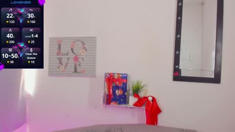 Alejandra online show from December 23, 2024, 3:12 pm