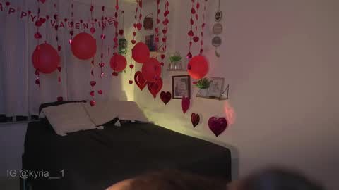 schedule 300 pm - 1100pm colombia time online show from February 16, 2025, 5:26 am