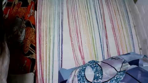 kyutshyne online show from January 28, 2025, 2:32 am