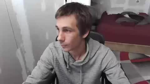 l1v1nth3dr3am online show from October 14, 2025, 2:51 pm