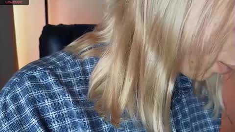 Snapshot of l_adonis_l chatting on February 21, 2026, 10:27 am Adonis online show from February 21, 2026, 10:27 am