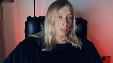 Snapshot of l_adonis_l chatting on February 22, 2026, 6:13 am Adonis online show from February 22, 2026, 6:13 am