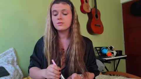 Hanna FREE ONLYFANS  online show from March 20, 2026, 10:25 pm