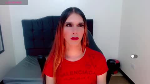 Snapshot of la_ratona_1 chatting on December 19, 2024, 9:28 pm AriSaray online show from December 19, 2024, 9:28 pm
