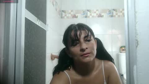 la_wuaifu1 online show from November 15, 2025, 7:21 pm