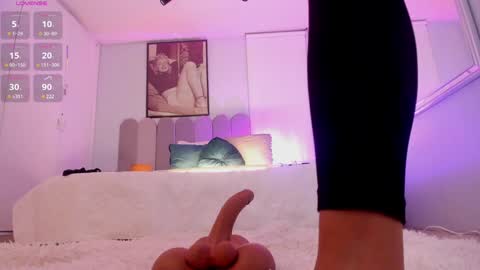 Cris  online show from January 24, 2025, 2:08 pm