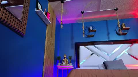 Cris  online show from February 4, 2026, 11:05 am