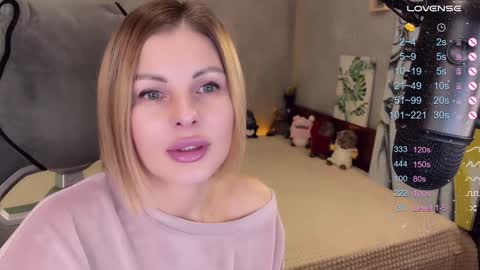 LaBandita online show from December 12, 2024, 5:59 pm