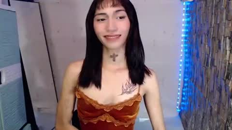 Joana online show from December 13, 2025, 7:53 pm