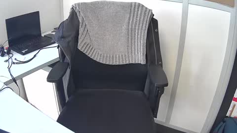 labelette007 online show from March 5, 2025, 1:39 pm