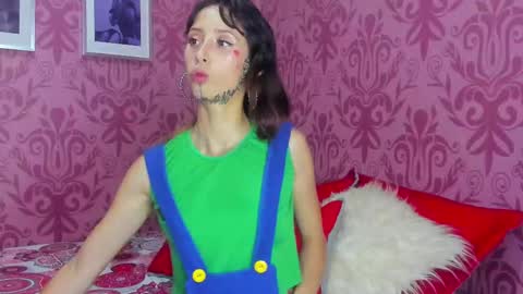 LABELLE online show from December 2, 2024, 7:49 pm