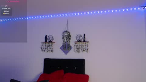 labrinthteasing online show from April 5, 2026, 4:37 pm