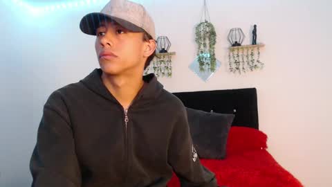 labrinthteasing online show from April 12, 2026, 7:30 pm