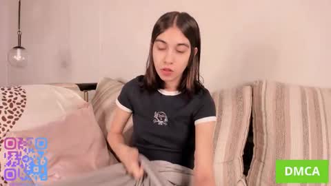 Mai online show from October 28, 2025, 4:42 pm