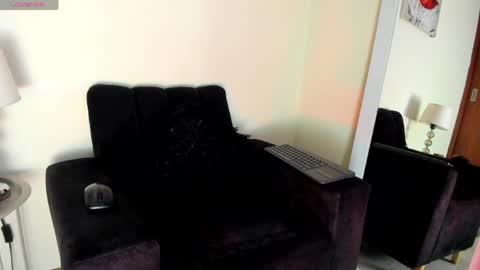 Snapshot of lace_victoria chatting on May 22, 2026, 1:24 am lace_victoria online show from May 22, 2026, 1:24 am