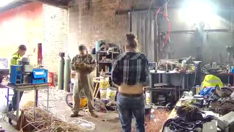 Snapshot of lacedinleather chatting on October 30, 2025, 4:52 pm LacedInLeather online show from October 30, 2025, 4:52 pm