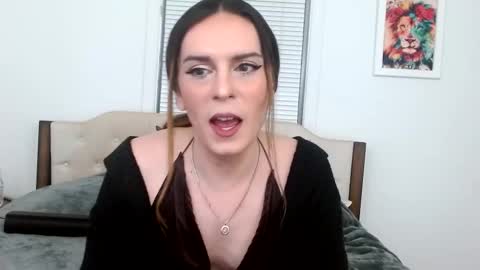 Lacey Phoenix online show from February 17, 2025, 2:20 am