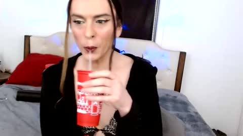 Snapshot of laceyphoenix1 chatting on January 18, 2026, 4:05 am Lacey Phoenix online show from January 18, 2026, 4:05 am