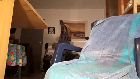 lacharcute online show from November 7, 2025, 5:02 pm