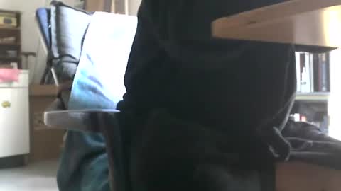 lacharcute online show from November 12, 2025, 9:10 am