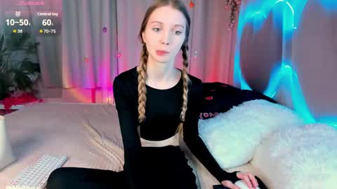 Lada online show from April 15, 2026, 5:47 am