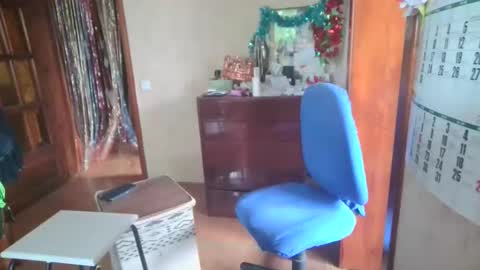 Snapshot of ladamay chatting on June 4, 2026, 12:00 pm LadaMay online show from June 4, 2026, 12:00 pm