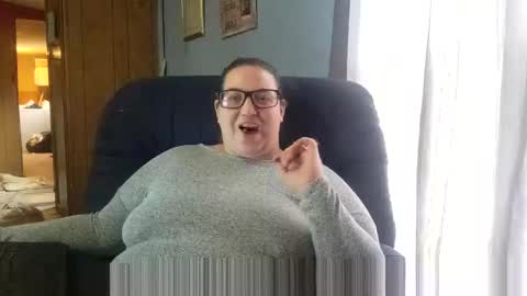 Snapshot of laddybuggie27 chatting on February 8, 2025, 7:38 pm Laddybuggie27 online show from February 8, 2025, 7:38 pm