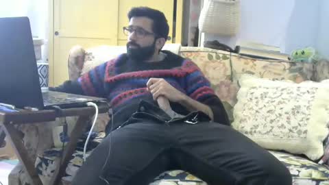 Ali online show from February 9, 2025, 6:26 pm