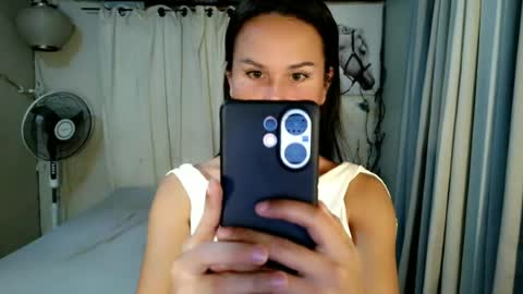 Snapshot of lady_bitxh chatting on July 13, 2026, 1:52 am gongx13 my IG online show from July 13, 2026, 1:52 am