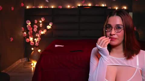 Kathie  Dicky    online show from September 22, 2025, 3:03 pm