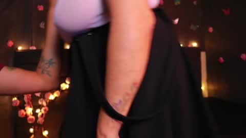 Kathie  Dicky    online show from October 7, 2025, 3:53 pm