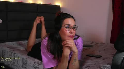 Snapshot of lady_boobs1 chatting on April 23, 2026, 3:03 pm Kathie Dicky online show from April 23, 2026, 3:03 pm
