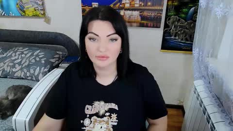 lady_boom_ online show from October 22, 2025, 8:03 am