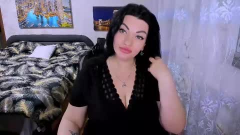 Snapshot of lady_boom_ chatting on April 25, 2026, 5:32 pm lady_boom_ online show from April 25, 2026, 5:32 pm