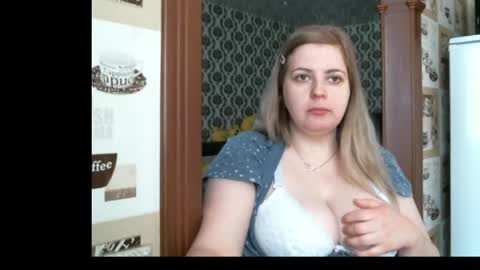 lady cute cat29 online show from April 20, 2026, 2:47 am