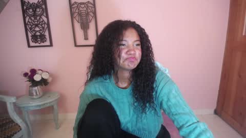 Karla - Instagram   lady karla1 online show from December 5, 2024, 8:33 am