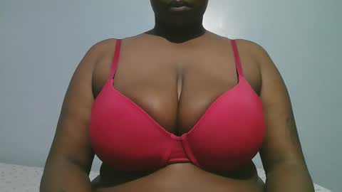 Snapshot of lady_dearra chatting on February 13, 2026, 3:46 am lady_dearra online show from February 13, 2026, 3:46 am